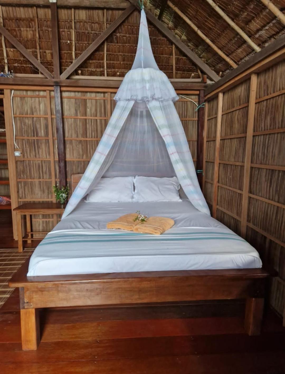 Bruno Raja Ampat Homestay Pulau Mansuar Extérieur photo